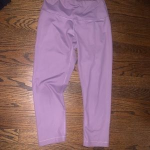 Purple cropped leggings.